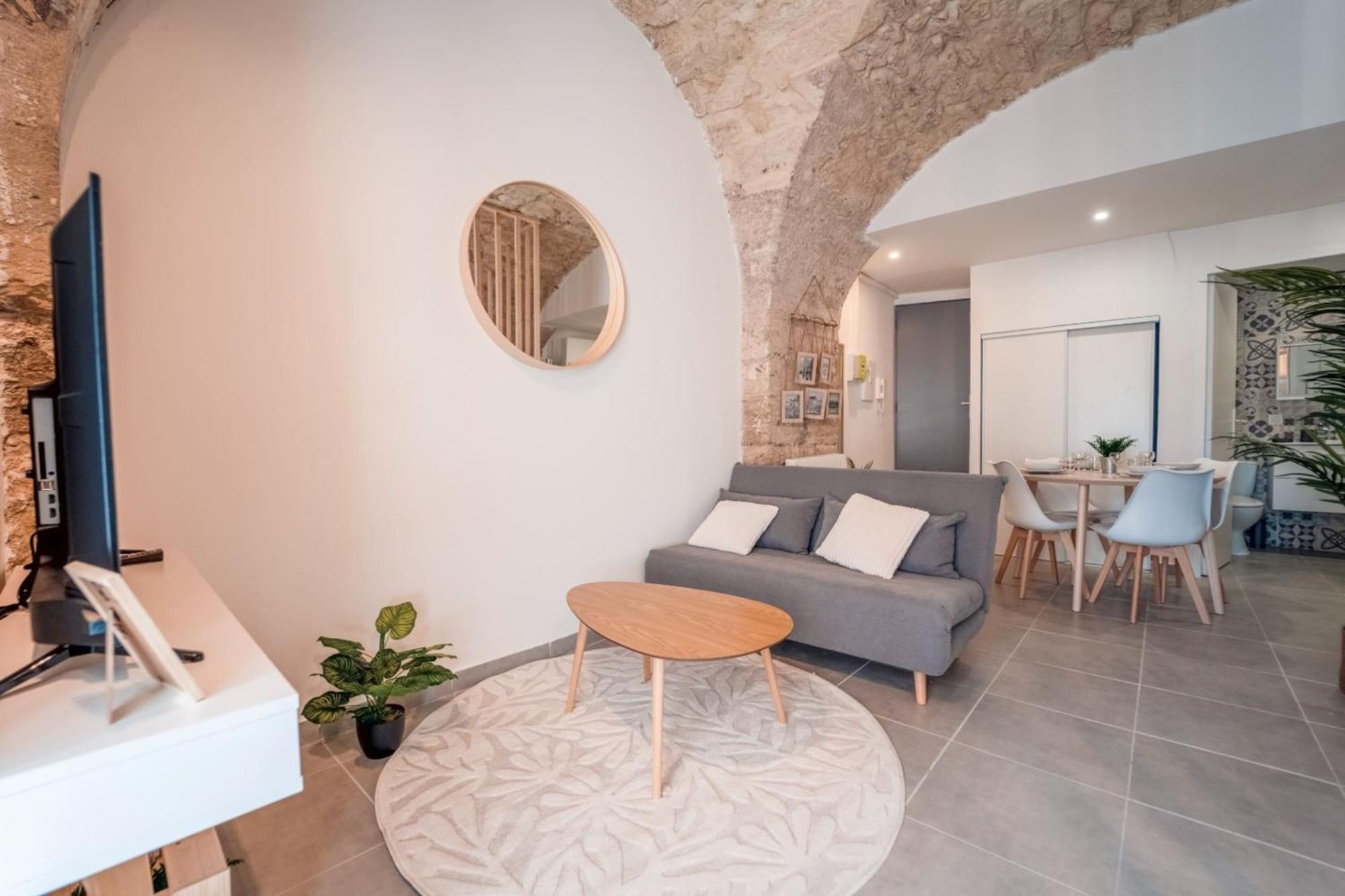 Atlas - Uno Apartment Saint-Thibery Bagian luar foto