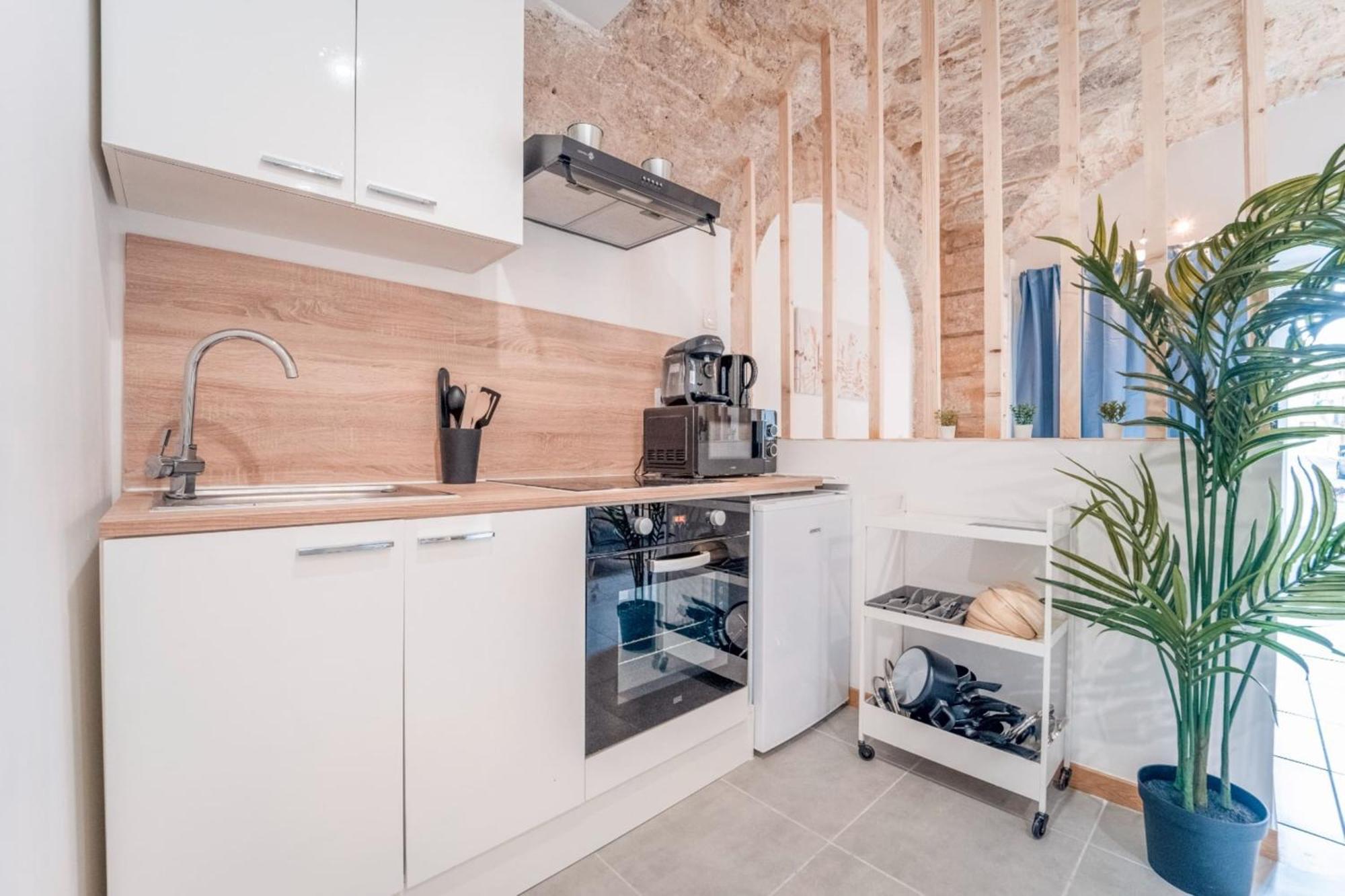 Atlas - Uno Apartment Saint-Thibery Bagian luar foto